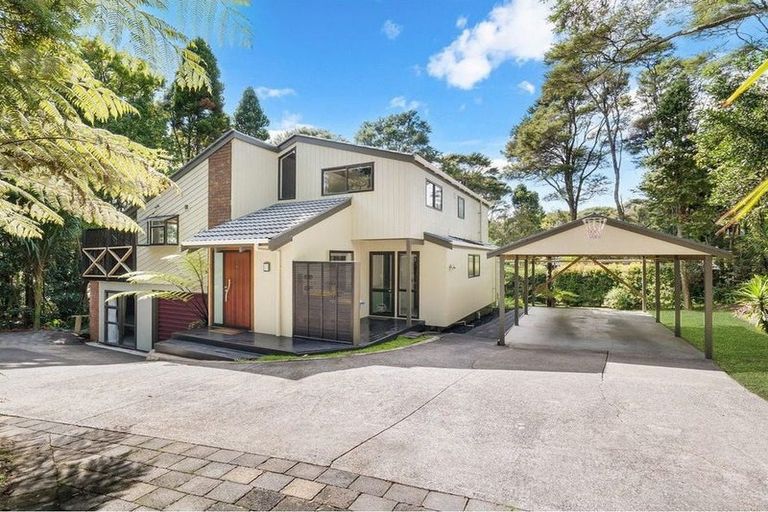 Photo of property in 200 Atkinson Road, Titirangi, Auckland, 0604
