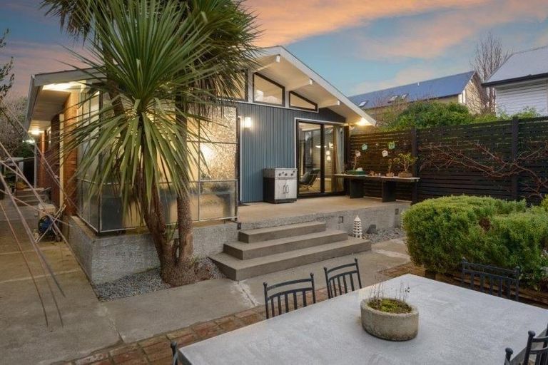 Photo of property in 129 Chester Street East, Christchurch Central, Christchurch, 8011