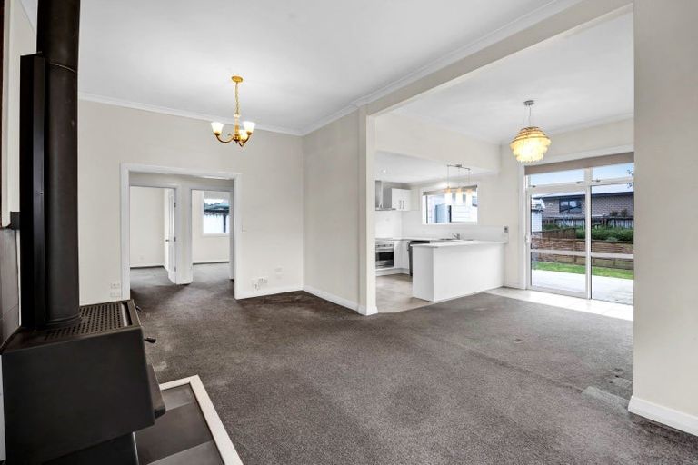 Photo of property in 35 Cordelia Street, Stratford, 4332