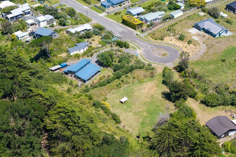 Photo of property in 184-190 Kahukura Avenue, Waitarere Beach, Levin, 5510