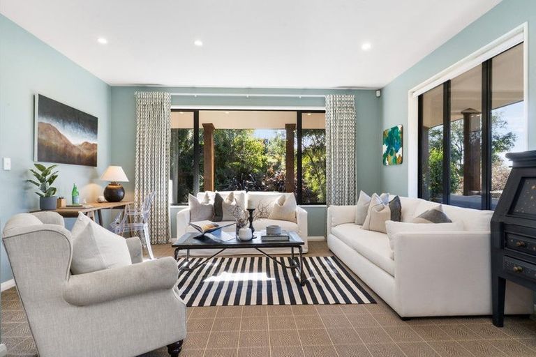 Photo of property in 23a Hyndhope Road, Kennedys Bush, Christchurch, 8025