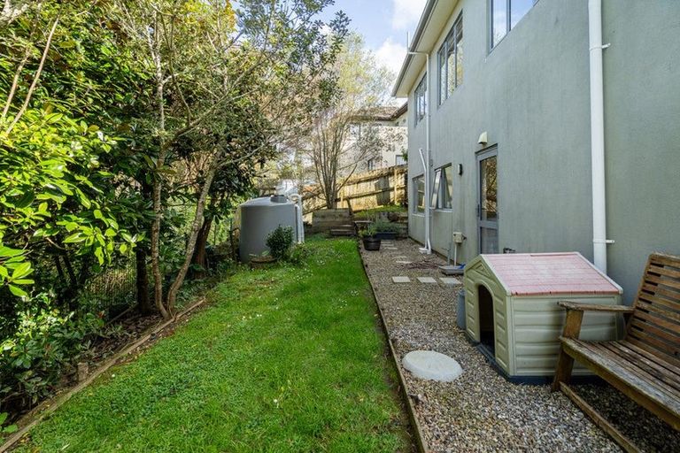 Photo of property in 14 Durbin Court, Greenhithe, Auckland, 0632