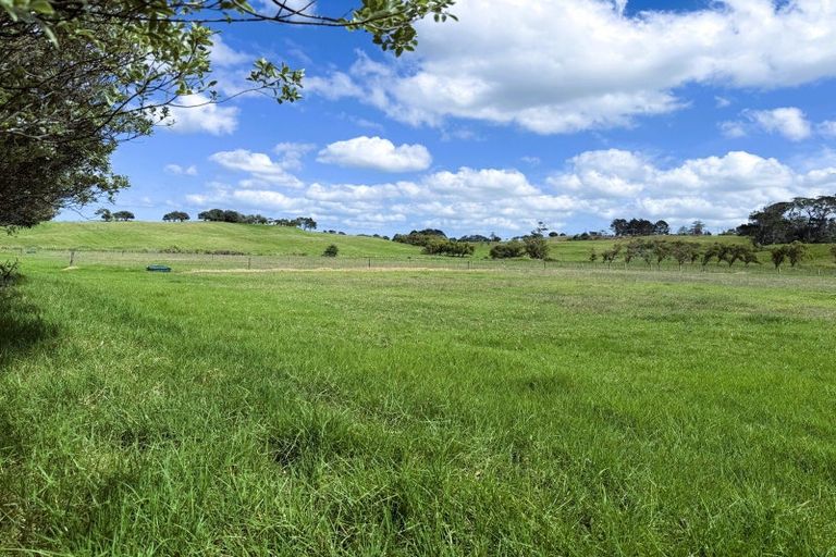 Photo of property in 1034 Pouto Road, Te Kopuru, 0391