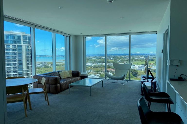 Photo of property in Sentinel Apartments, 1603/3 Northcroft Street, Takapuna, Auckland, 0622