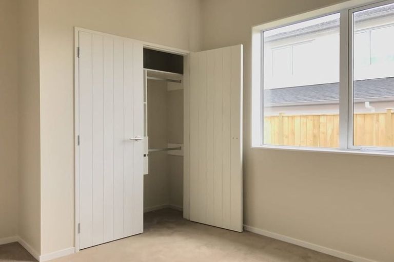Photo of property in 14 Creggan Crescent, Flat Bush, Auckland, 2019