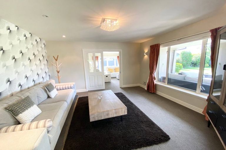 Photo of property in 25 Jane Deans Close, Riccarton, Christchurch, 8011