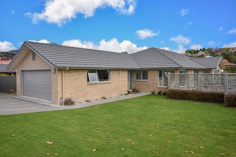 Photo of property in 22 Heathfield Drive, Mosgiel, 9024