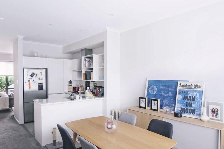 Photo of property in 24 Spotted Dove Road, Hobsonville, Auckland, 0616