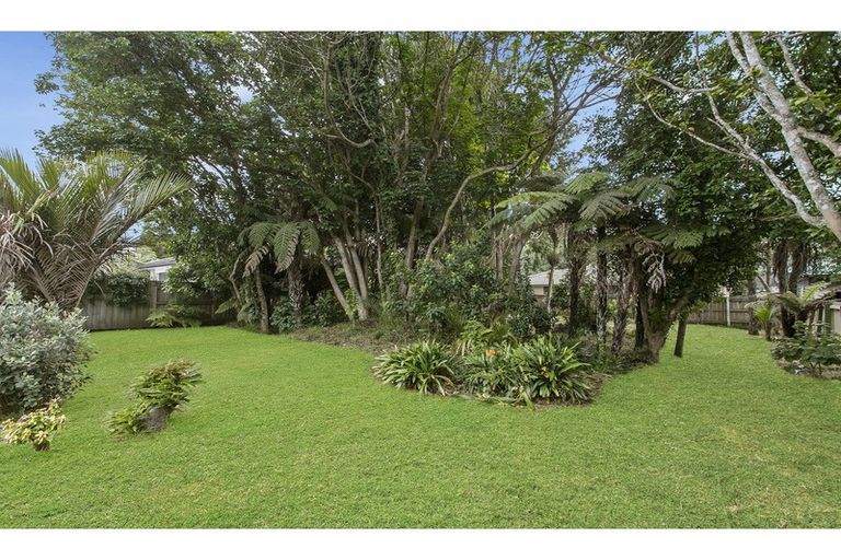 Photo of property in 7 Manuka Street, Orewa, 0931