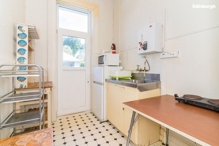 Photo of property in 8 Heriot Row, Dunedin Central, Dunedin, 9016