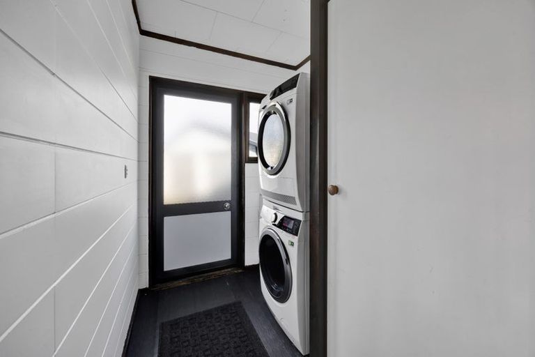 Photo of property in 23 Pohutukawa Drive, Opunake, 4616