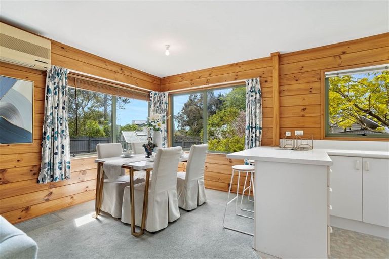 Photo of property in 60a Kaurilands Road, Titirangi, Auckland, 0604