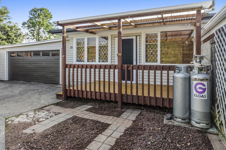 Photo of property in 230a Pakuranga Road, Pakuranga Heights, Auckland, 2010