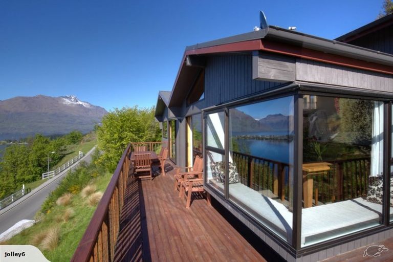 Photo of property in 13 Sunrise Lane, Queenstown, 9300