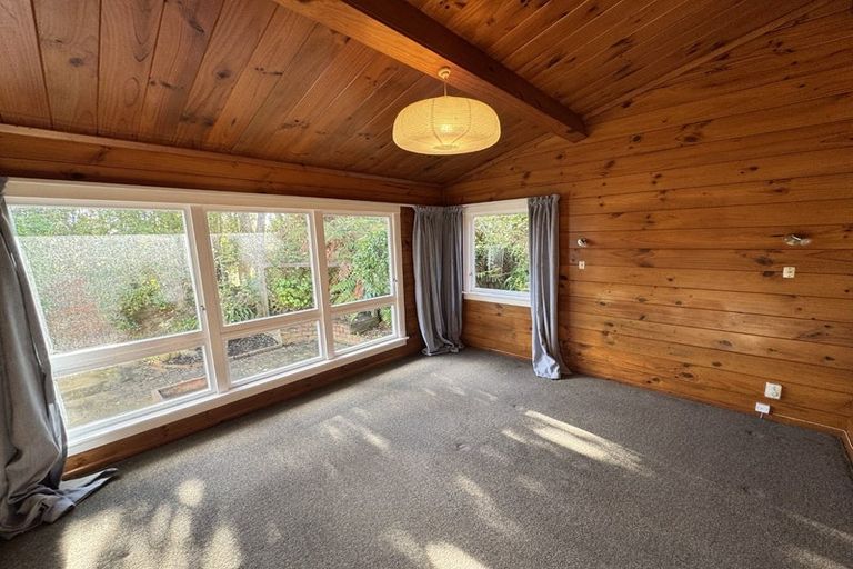 Photo of property in 9 Versailles Street, Karori, Wellington, 6012