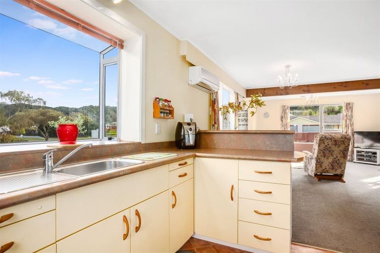 Photo of property in 1/74 Mohaka Street, Wainuiomata, Lower Hutt, 5014