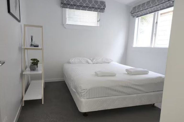 Photo of property in 10 Stanley Street, Berhampore, Wellington, 6023