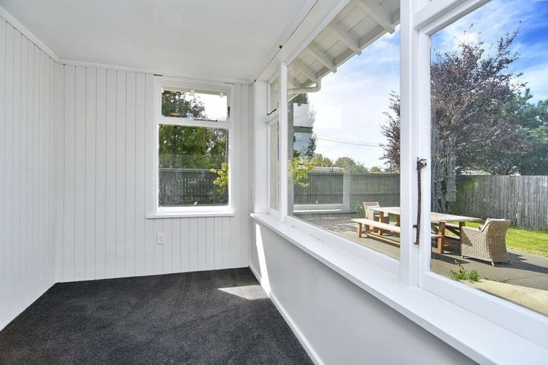 Photo of property in 99 Momorangi Crescent, Redwood, Christchurch, 8051