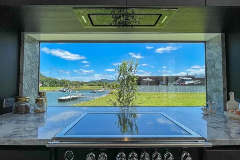 Photo of property in 133 Motu Grande, Pauanui, Hikuai, 3579