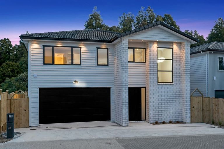 Photo of property in 2e Hughs Way, Flat Bush, Auckland, 2019