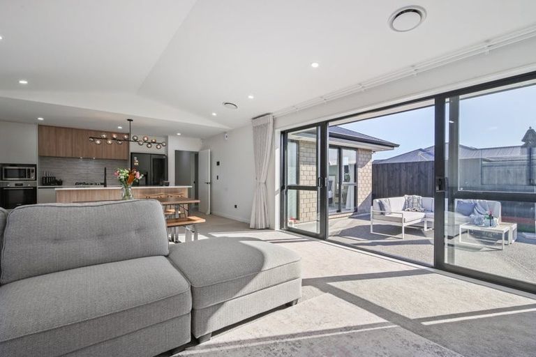 Photo of property in 17 Palmer Avenue, Rolleston, 7615