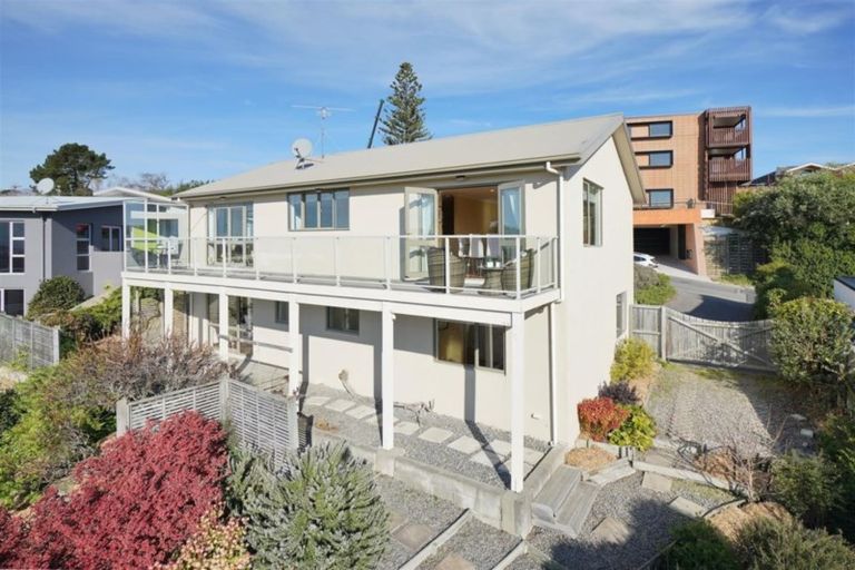 Photo of property in 18 Overdale Drive, Cashmere, Christchurch, 8022