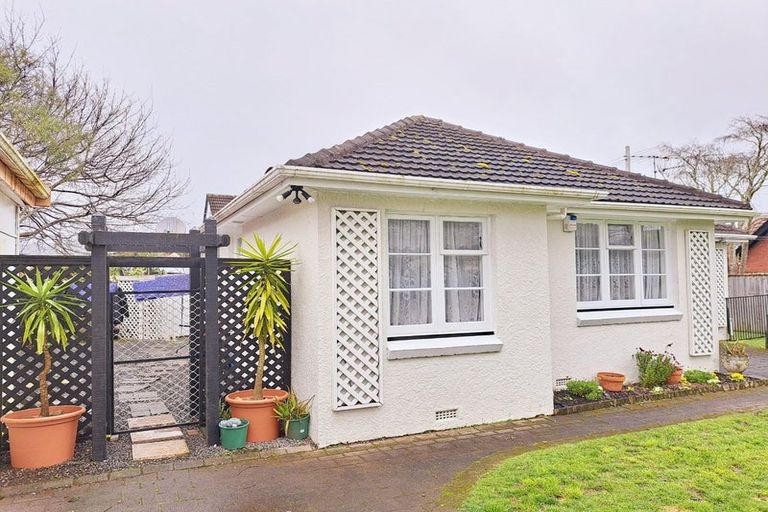 Photo of property in 410 Fergusson Drive, Heretaunga, Upper Hutt, 5018