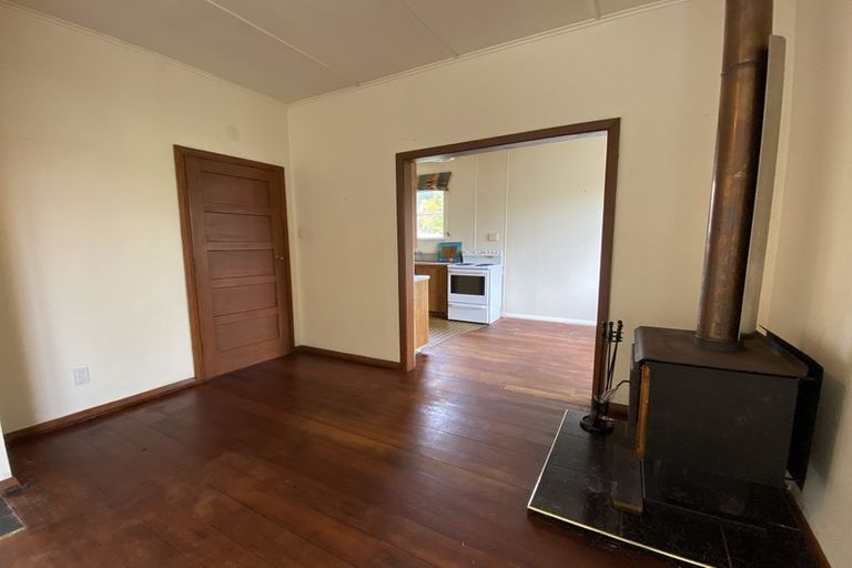 Photo of property in 42 Percy Avenue, Stratford, 4332