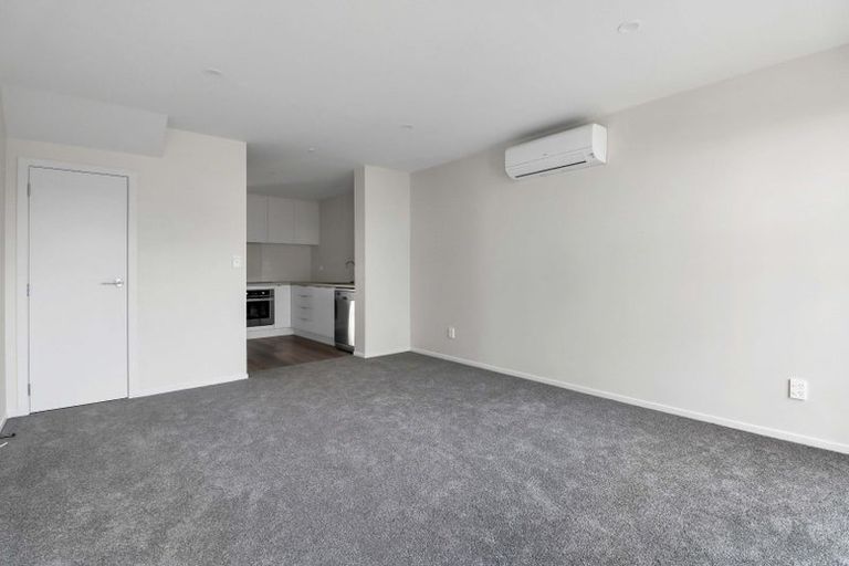 Photo of property in 3 Mcgrath Way, Taita, Lower Hutt, 5011