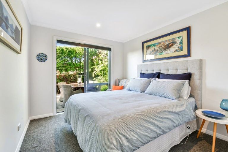 Photo of property in 96 Arran Point Parade, Orewa, 0931