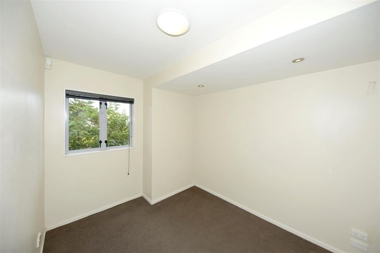 Photo of property in 2/60 Ely Street, Christchurch Central, Christchurch, 8013