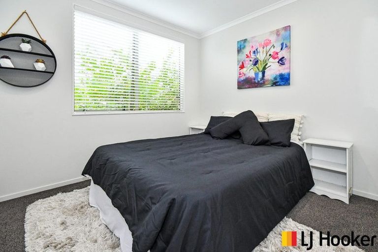 Photo of property in 26 Reins Road, Takanini, 2112