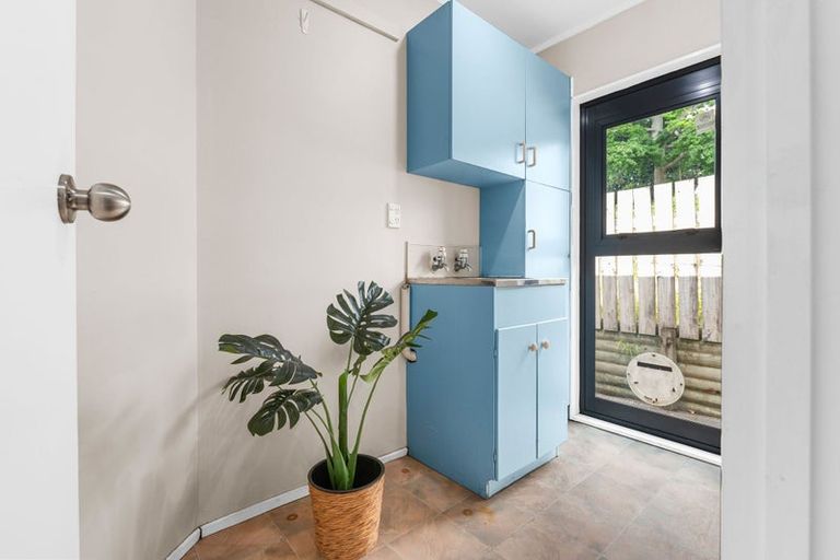 Photo of property in 87 Lake Road, Frankton, Hamilton, 3204