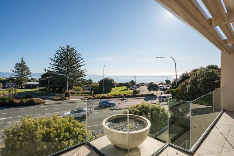 Photo of property in 1/7 Bisley Avenue, Moana, Nelson, 7011