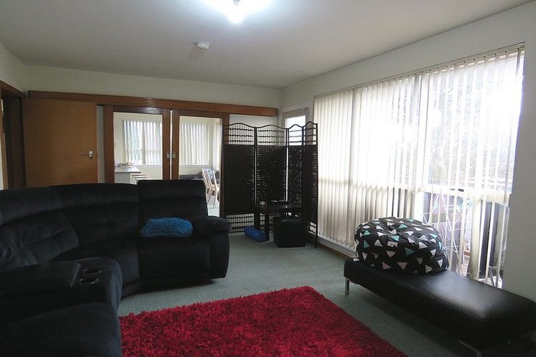 Photo of property in 2/28 Mona Vale Avenue, Riccarton, Christchurch, 8011