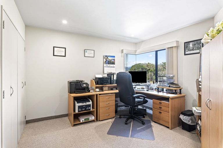 Photo of property in 379 Kapiti Road, Paraparaumu Beach, Paraparaumu, 5032