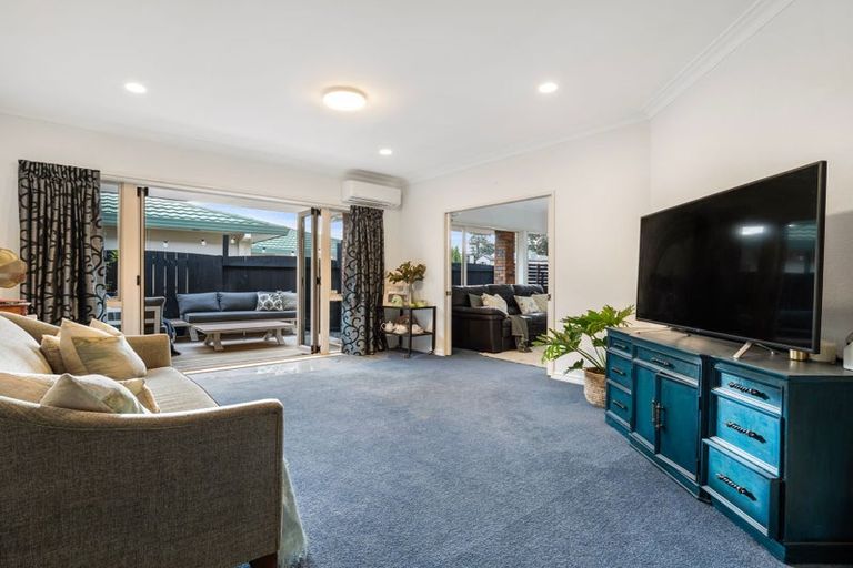 Photo of property in 152 Gravatt Road, Papamoa Beach, Papamoa, 3118