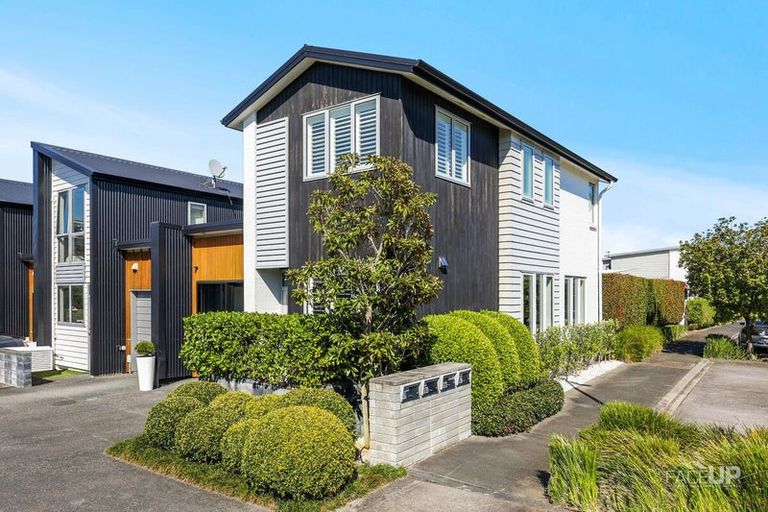 Photo of property in 17 Meteor Road, Hobsonville, Auckland, 0616