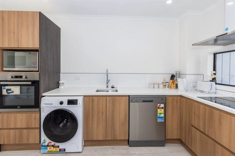 Photo of property in 5/18 May Street, Hamilton East, Hamilton, 3216