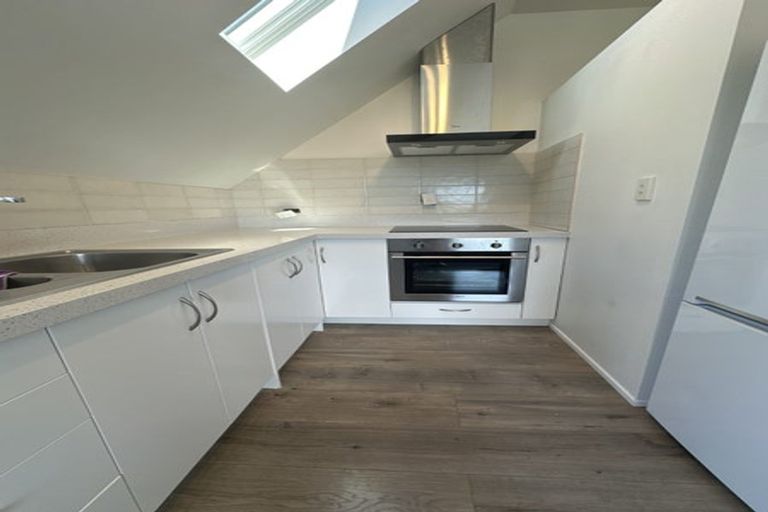 Photo of property in 13 Pounamu Avenue, Greenhithe, Auckland, 0632