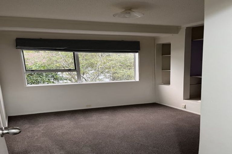Photo of property in 1/77 Manuka Road, Bayview, Auckland, 0629