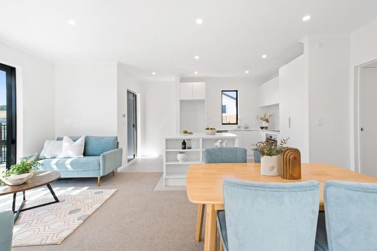 Photo of property in 18 Kilcadden Drive, Flat Bush, Auckland, 2019