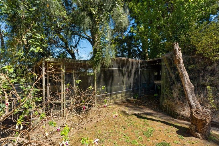 Photo of property in 1 Trent Street, Rongotea, 4476