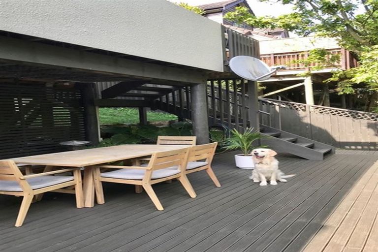 Photo of property in 5/19 Langana Avenue, Browns Bay, Auckland, 0630