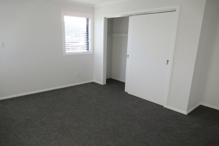 Photo of property in 38 Mawai Hakona Drive, Wallaceville, Upper Hutt, 5018