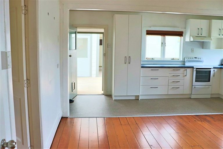 Photo of property in 14 Featon Road, Waihi, 3610