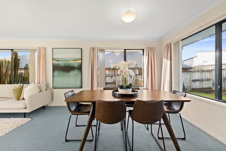 Photo of property in 26 Holford Place, Huntington, Hamilton, 3210