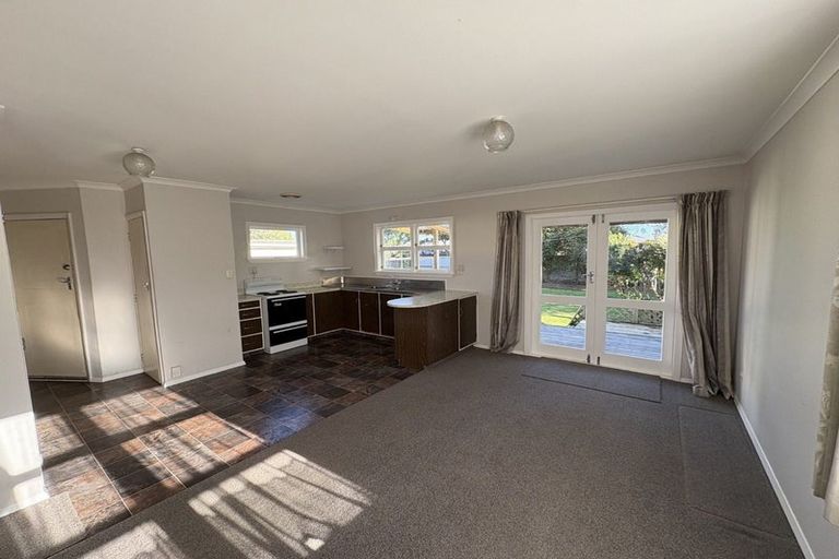 Photo of property in 21 Freyberg Street, Levin, 5510