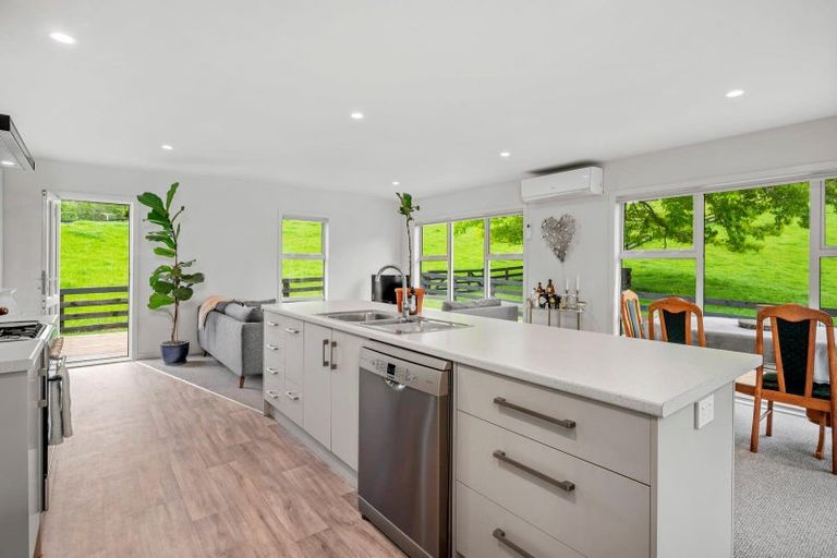 Photo of property in 4 Burnsdale Drive, Ngongotaha Valley, Rotorua, 3072