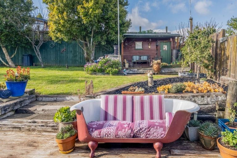 Photo of property in 3 Pauline Place, Bucklands Beach, Auckland, 2014